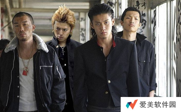 抖音蓝线合拍图片素材-抖音蓝线合拍背景图片