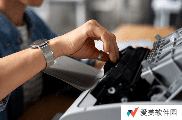 清理打印机内部部件